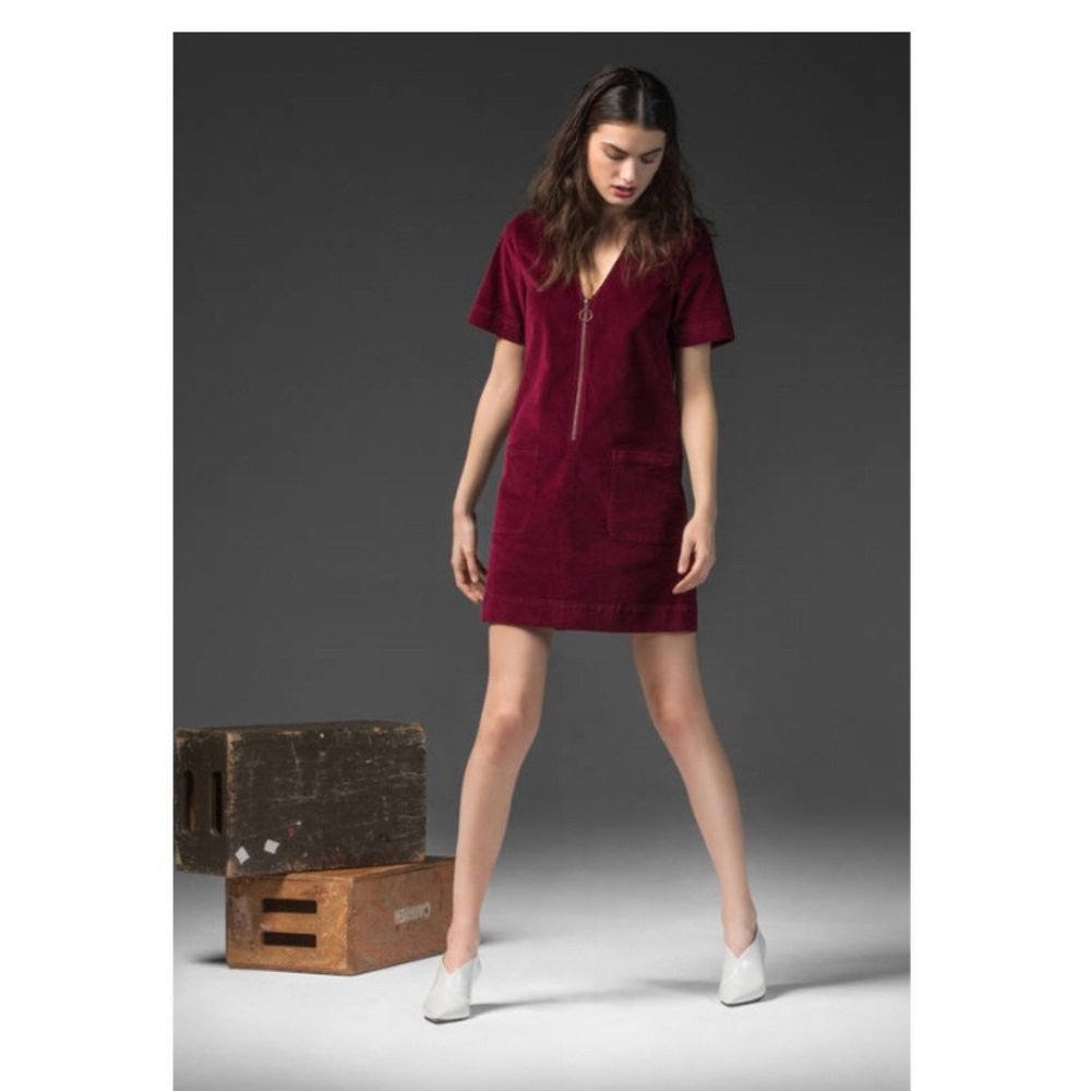 NWT- LEO & SAGE Moleskin Dress w/ Pockets
